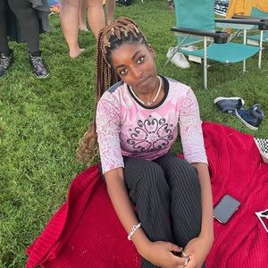 Meet your Posher, Hadassah